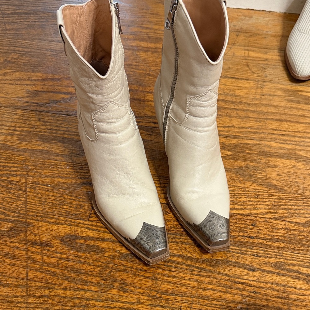 Free People Cream Leather Ankle Boots with Silver Accents